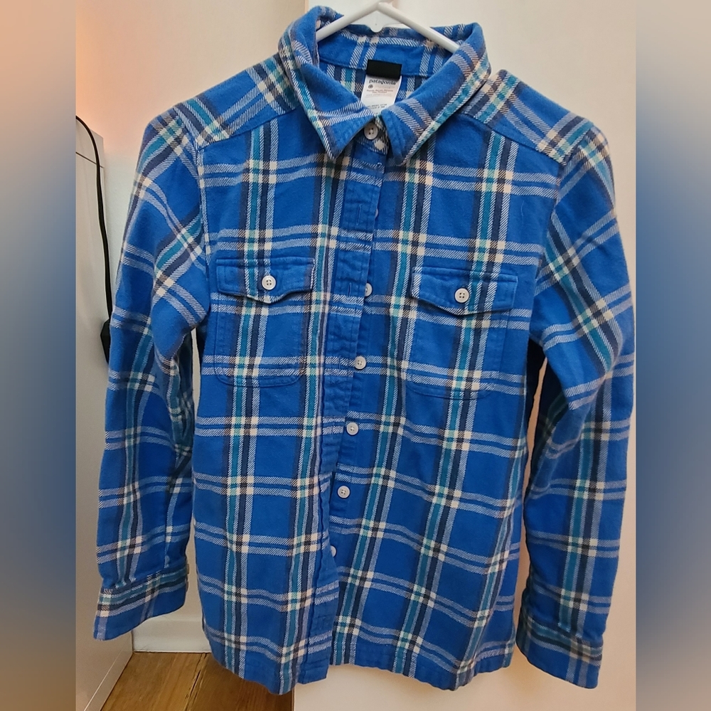 Patagonia flannel size 2